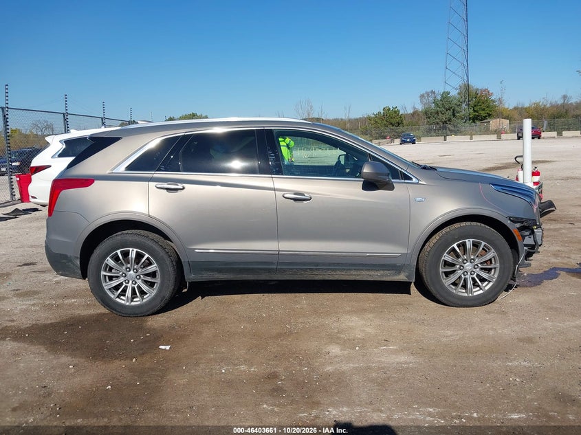 CADILLAC XT5 - zdjęcie 13