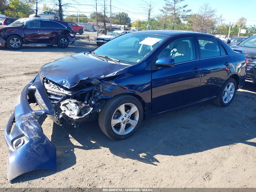 Vin: 2t1bu4ee3dc026743, lot: 46904092, toyota corolla le 20132