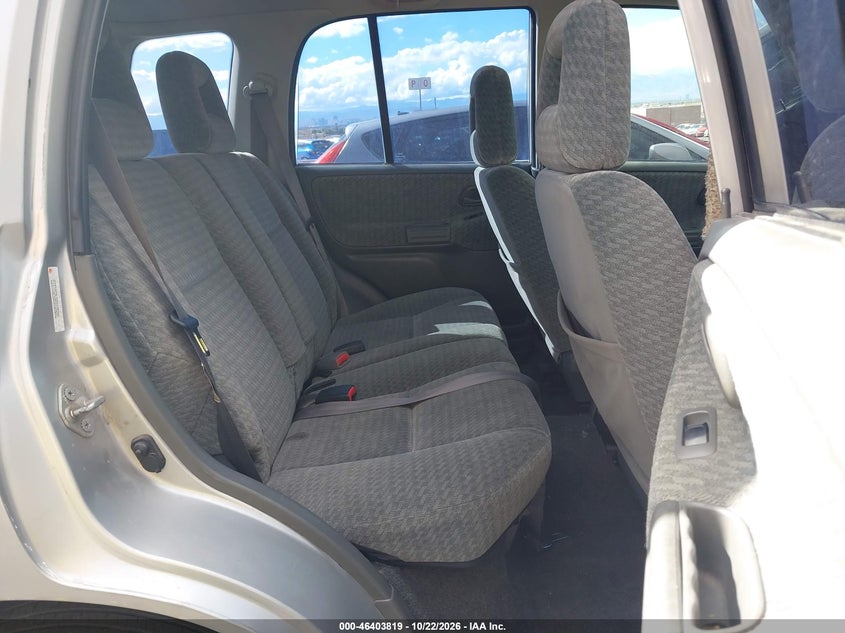 SUZUKI VITARA 2002 VIN 2S3TD52V626105001