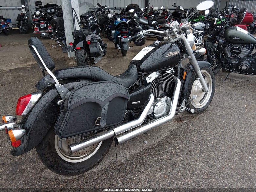 HONDA VT1100 2006
