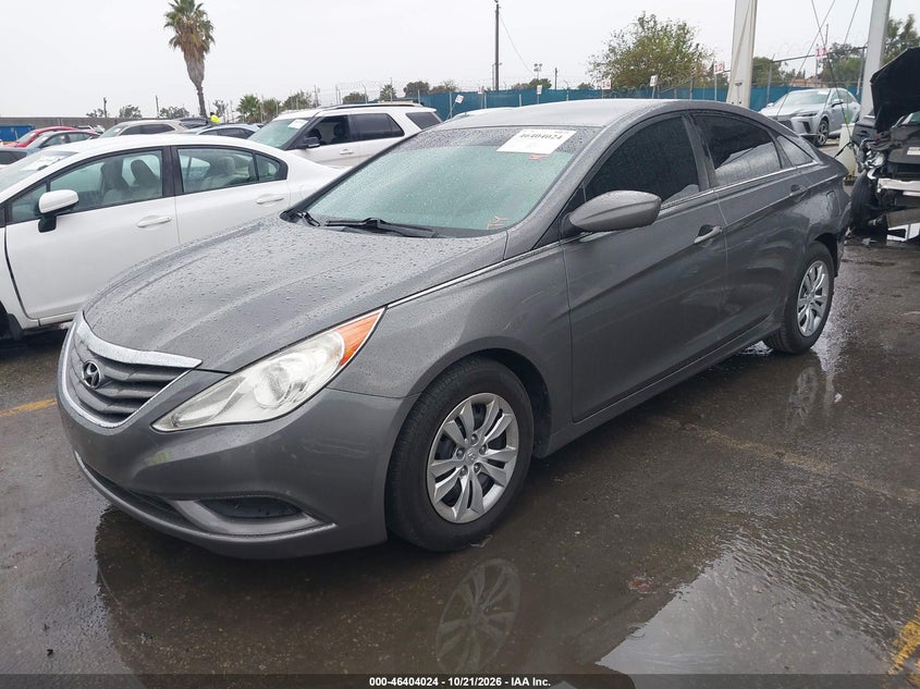 2011 Hyundai Sonata Gls, Удар ззаду, IAAI, VIN 5NPEB4AC8BH034063 — фото 2