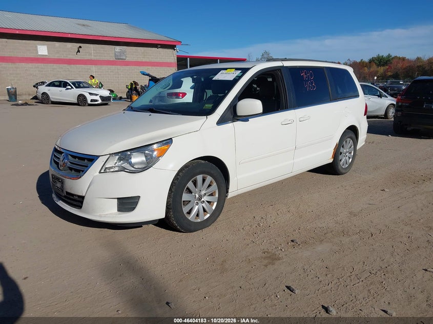 2012 Volkswagen Routan Sel W/Navigation, Normal Wear & Tear, IAAI, VIN 2C4RVACG5CR293928 — photo 2