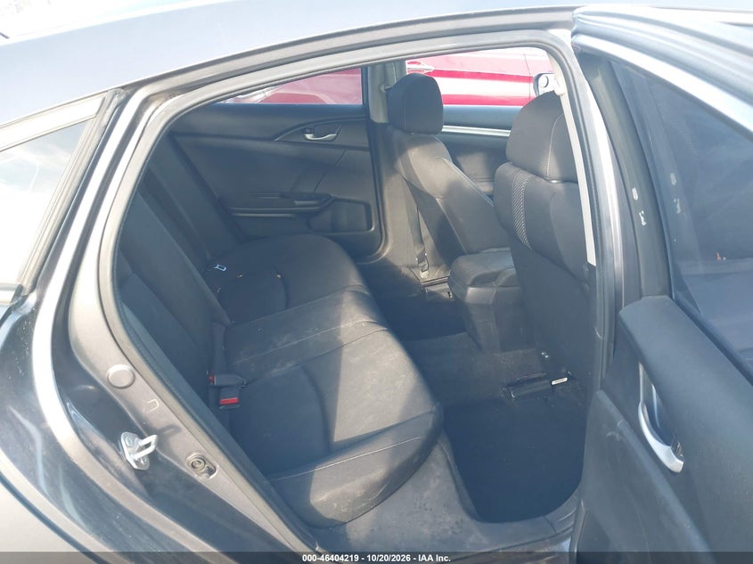 2018 HONDA CIVIC LX · Фото 8