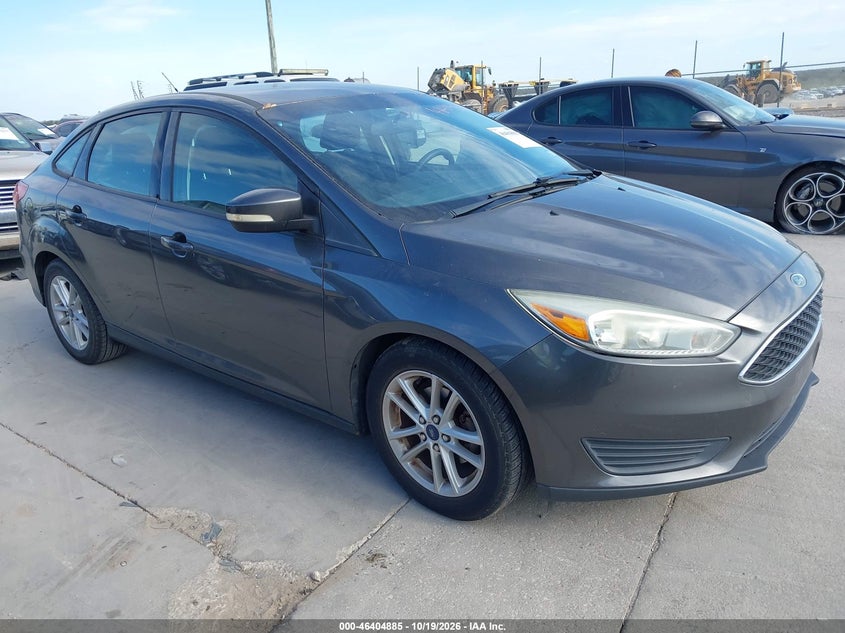 2015 FORD FOCUS SE