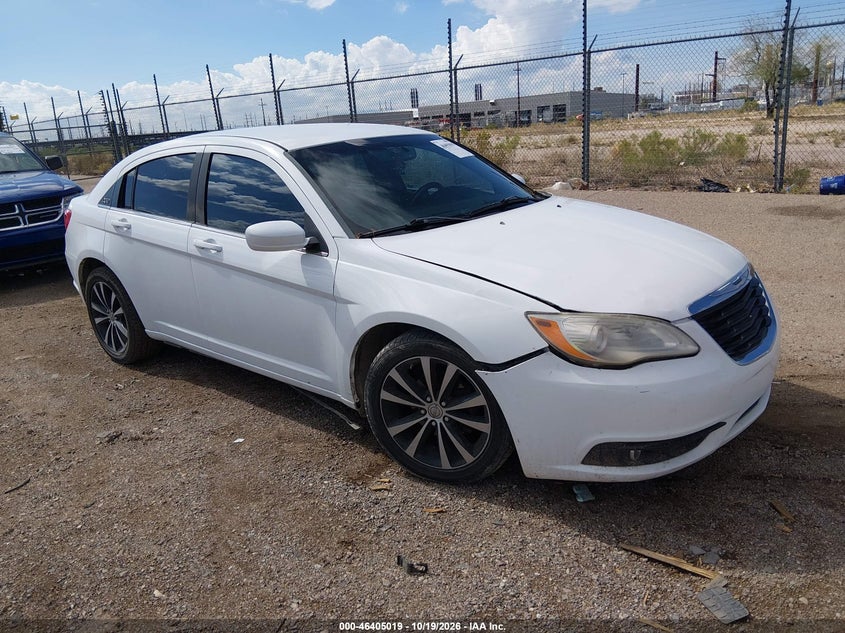 2014 CHRYSLER 200 LIMITED