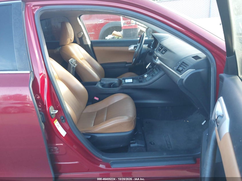 LEXUS CT 200H 2011 VIN JTHKD5BH1B2002424