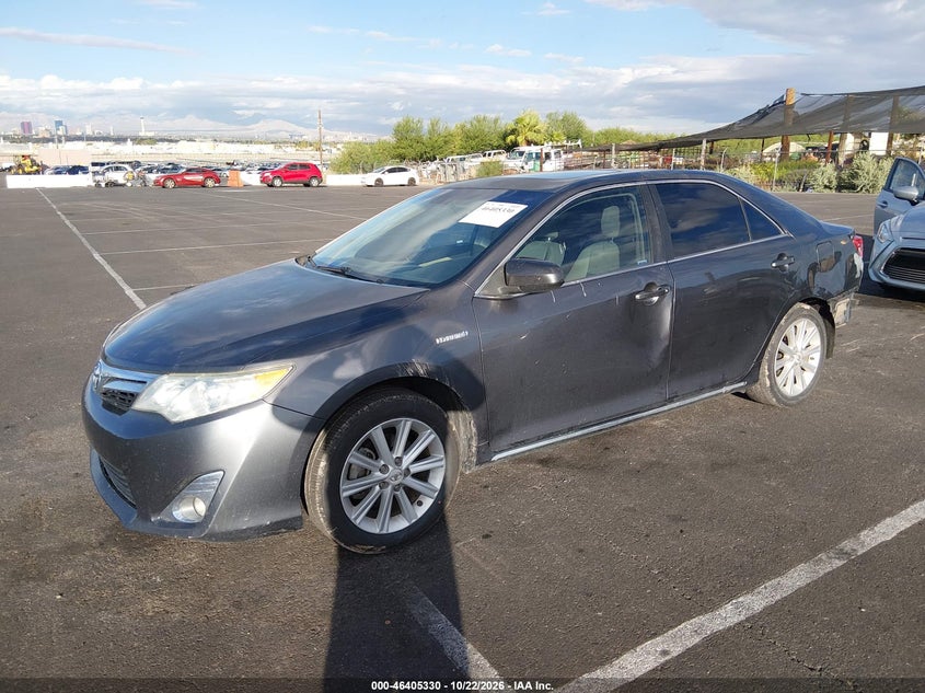 2013 Toyota Camry Hybrid Xle, Rear, IAAI, VIN 4T1BD1FK6DU068678 — photo 2