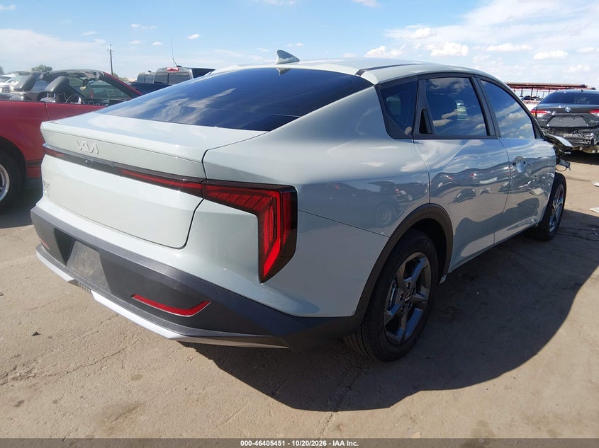 Vin: 3kpft4de8te365195, lot: 46905809, kia k4 lxs 20264