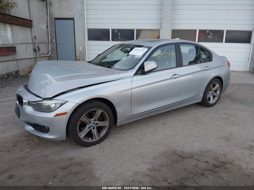 2013 BMW 328I xDrive, Front End, IAAI, VIN WBA3B3C59DJ810255 — photo 2