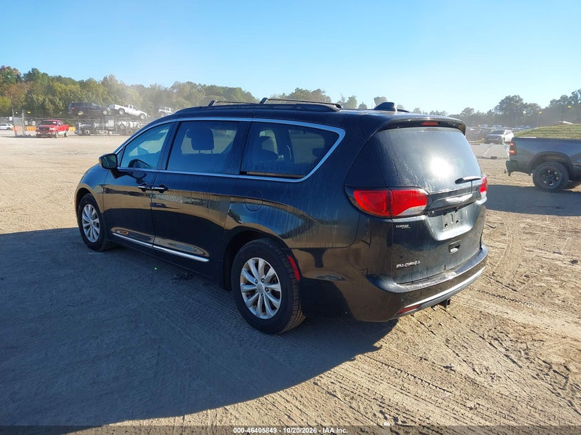 2017 CHRYSLER PACIFICA TOURING-L · Фото 3