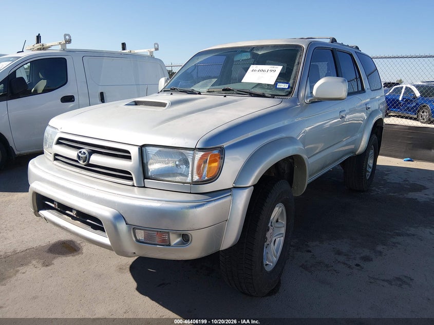 1998 Toyota 4Runner Sr5 V6 Limited, Rear, IAAI, VIN JT3GN87R7W0058901 — photo 2
