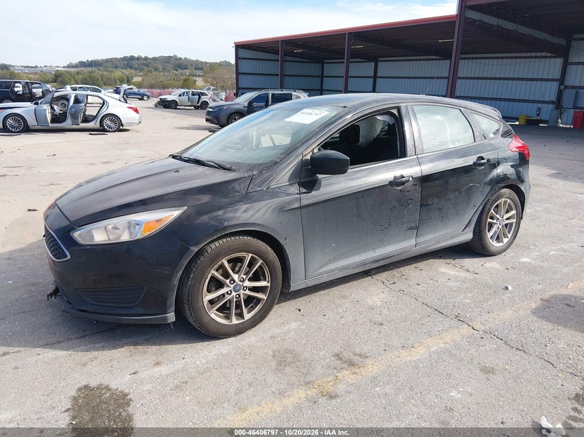 Vin: 1fadp3k24jl316567, lot: 46907155, ford focus se 20182