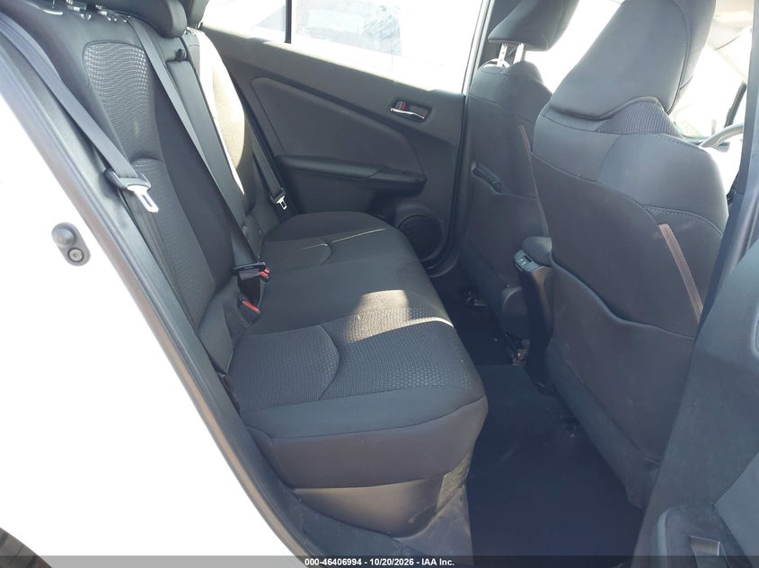 TOYOTA PRIUS - zdjęcie 8