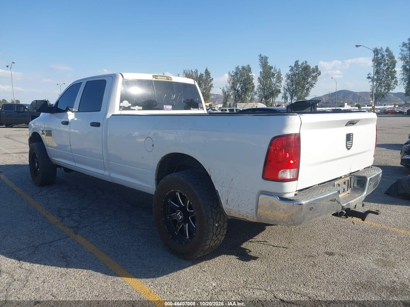 Vin: 3c6ur4hl3eg282416, lot: 46907366, ram 2500 tradesman 20143