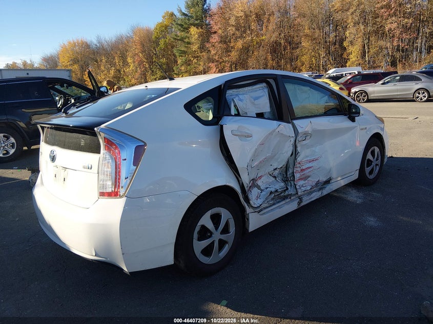 Vin: jtdkn3du1f1922854, lot: 46907567, toyota prius two 20154