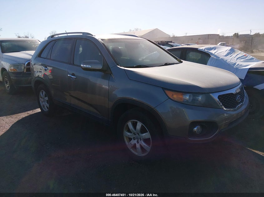 2012 KIA SORENTO LX
