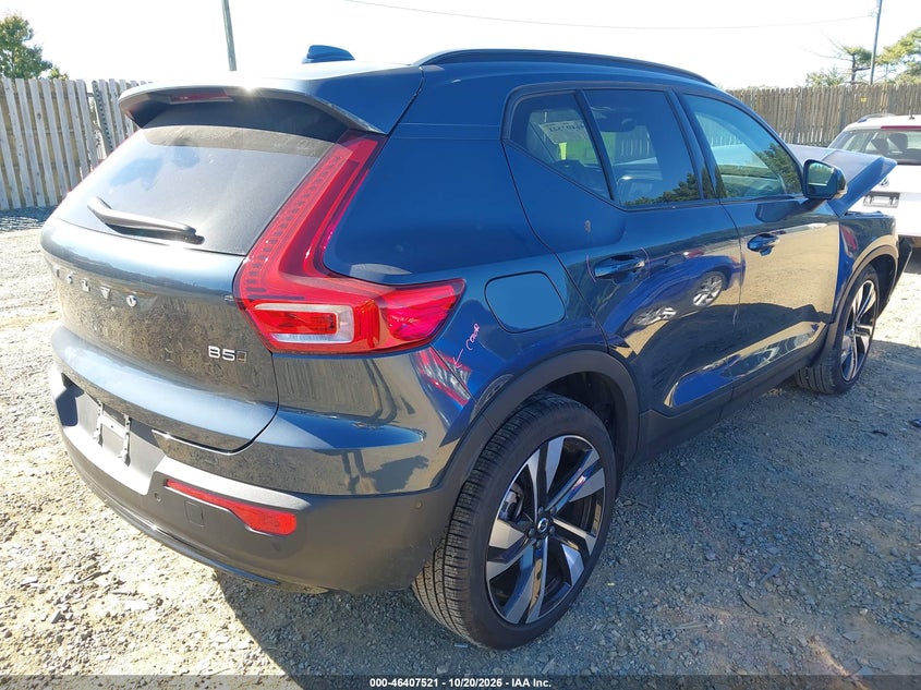 Vin: yv4l12um2t2657598, lot: 46907879, volvo xc40 ultra, b5 awd gas (mild hybrid), dark 20264