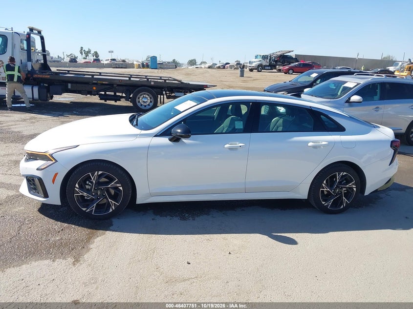 2025 KIA K5 GT-LINE · Фото 14
