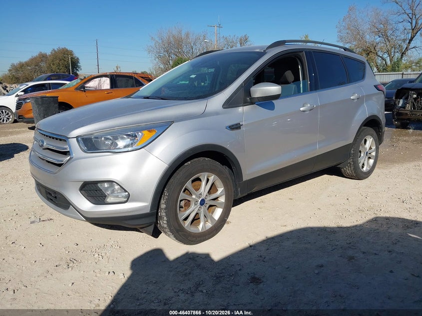 Vin: 1fmcu0gd4jua75333, lot: 46908224, ford escape se 20182