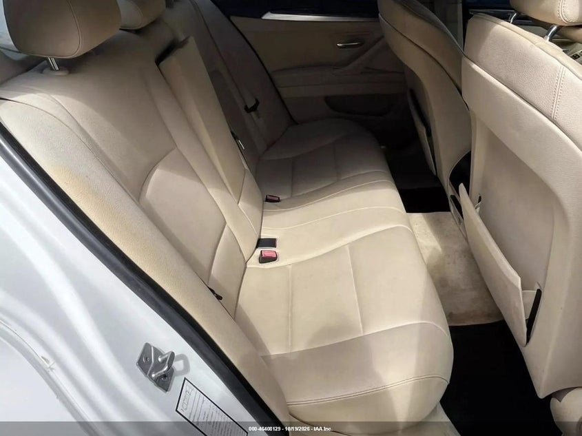 BMW 528I 2012 VIN WBAXH5C56CDW08613