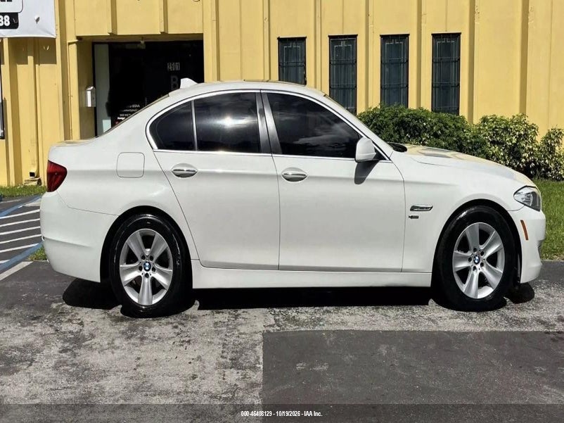 2012 BMW 528I XDRIVE · Photo 13