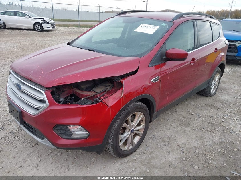 Vin: 1fmcu9gd4jub73573, lot: 46908687, ford escape se 20182