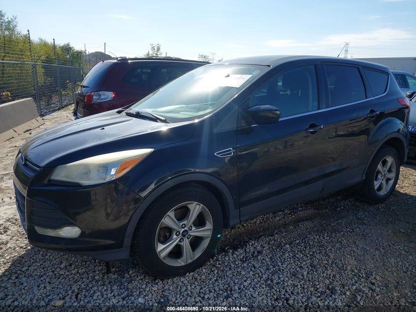 Vin: 1fmcu9gx4euc02439, lot: 46909048, ford escape se 20142