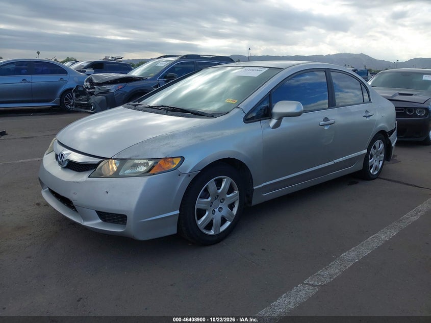 2011 Honda Civic Lx, Right Side, IAAI, VIN 2HGFA1F55BH305252 — photo 2