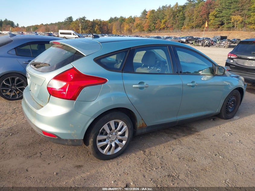 Vin: 1fahp3k20cl255612, lot: 46909535, ford focus se 20124