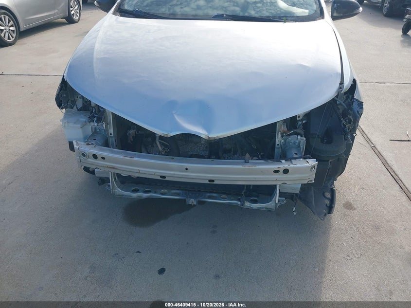 2016 SCION IM · Фото 6