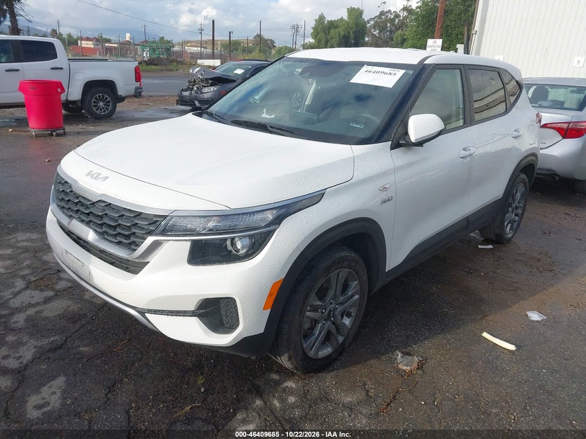 2022 Kia Seltos Lx, Unknown, IAAI, VIN KNDEPCAA6N7297087 — photo 2
