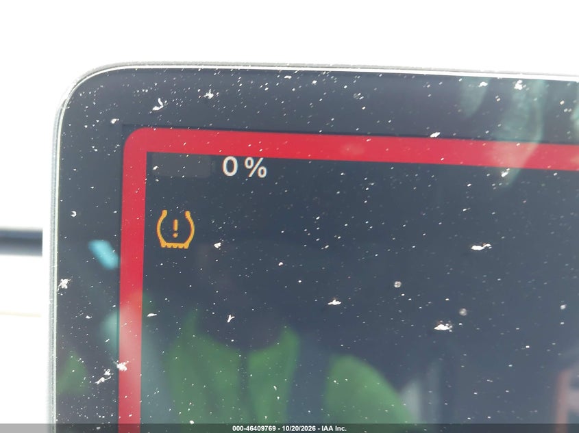 TESLA MODEL 3 - zdjęcie 18