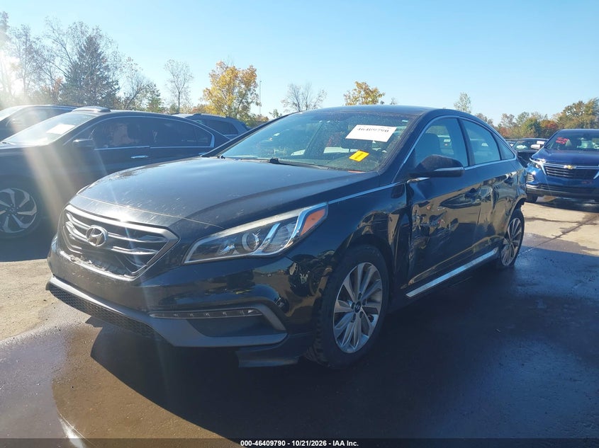 2015 Hyundai Sonata Sport, Left Side, IAAI, VIN 5NPE34AF1FH073476 — photo 2