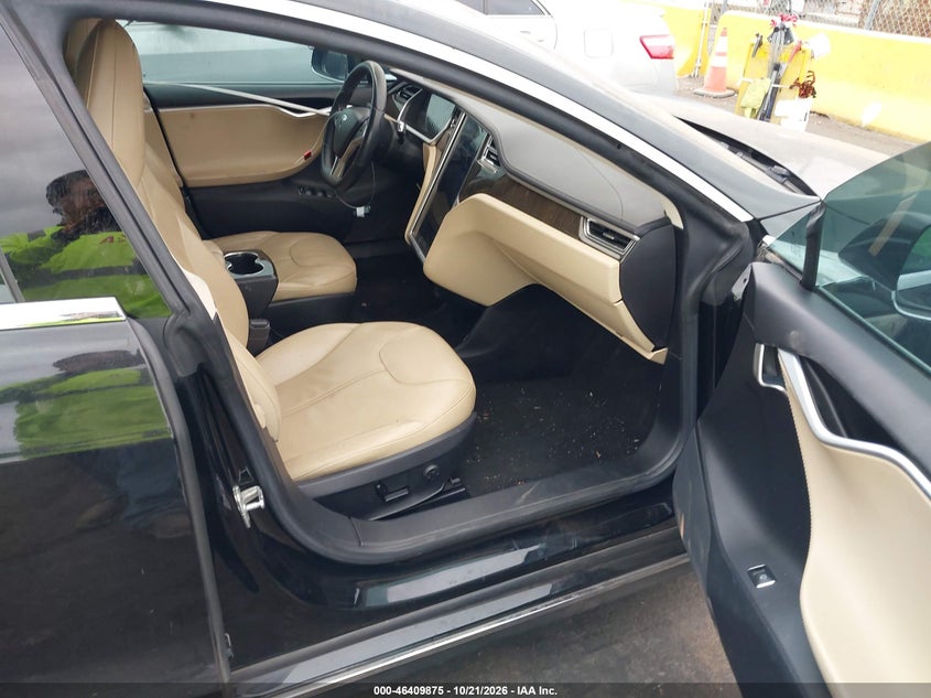 2013 TESLA MODEL S · Photo 5