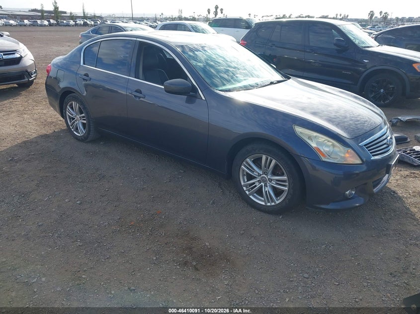 2012 INFINITI G37 JOURNEY