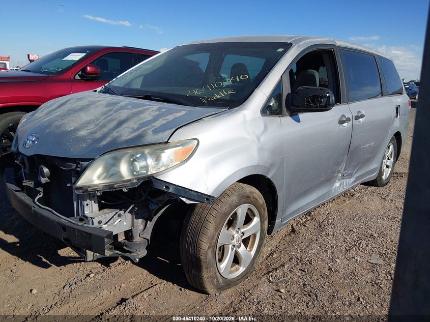 2012 Toyota Sienna Base V6 7 Passenger, Обычный износ, IAAI, VIN 5TDZK3DC1CS231644 — фото 2
