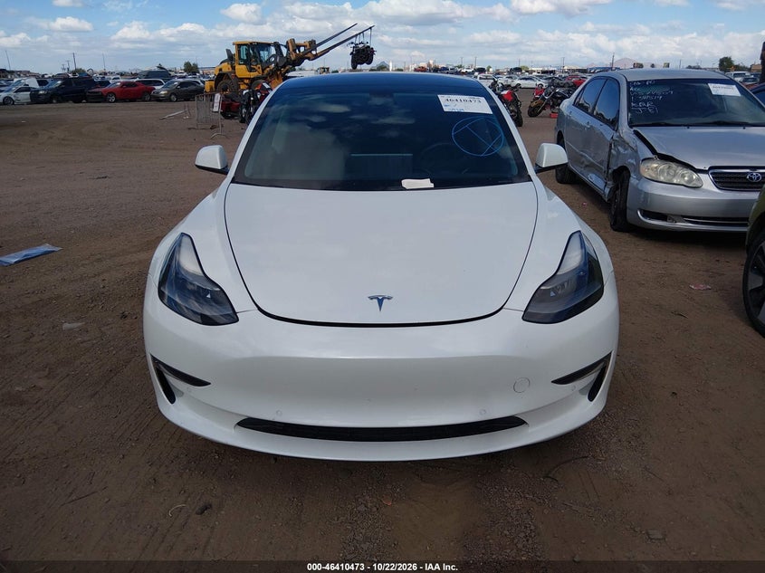 TESLA MODEL 3 - zdjęcie 6