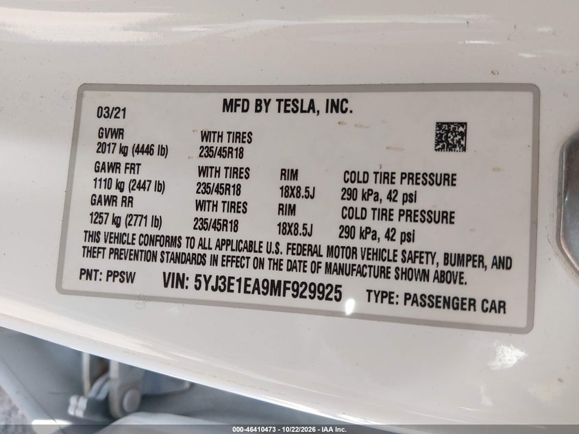 TESLA MODEL 3 - zdjęcie 9