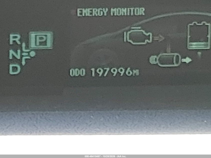 2015 TOYOTA PRIUS TWO · Фото 16