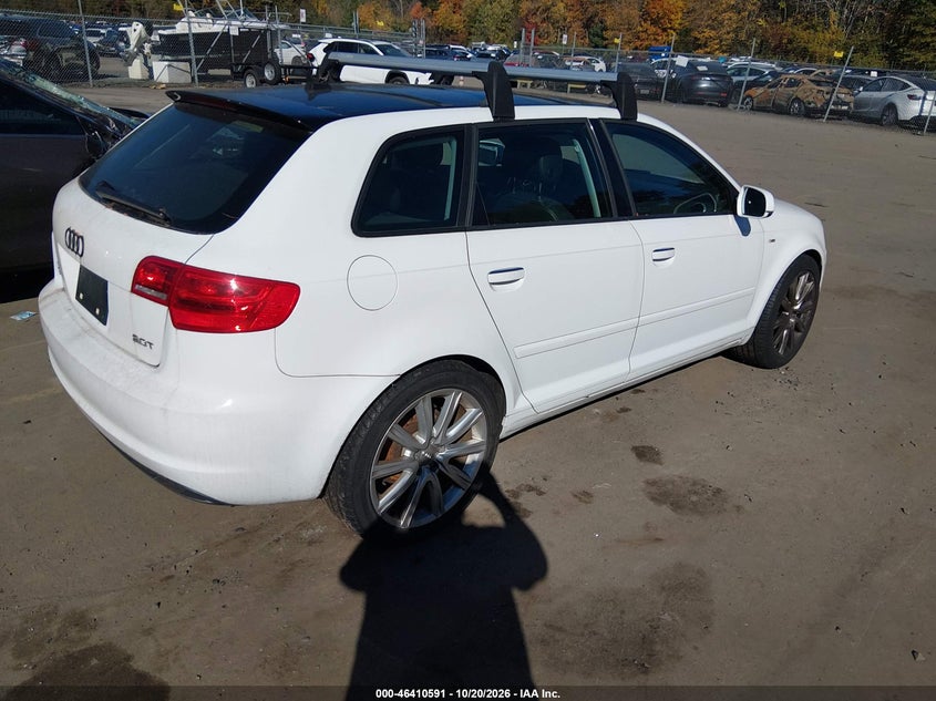 2012 AUDI A3 2.0T PREMIUM · Фото 4