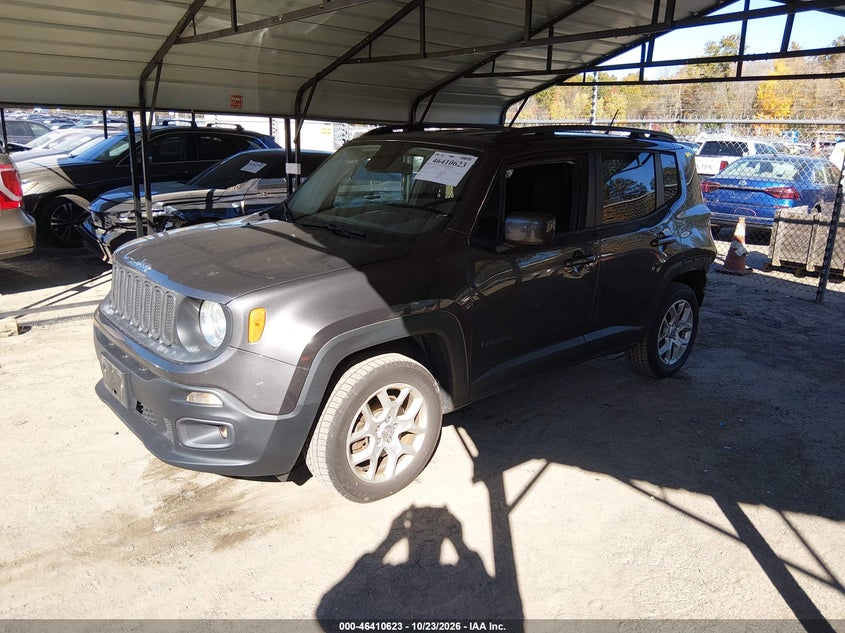 2017 Jeep Renegade Latitude 4X4, Rear, IAAI, VIN ZACCJBBBXHPF19857 — photo 2