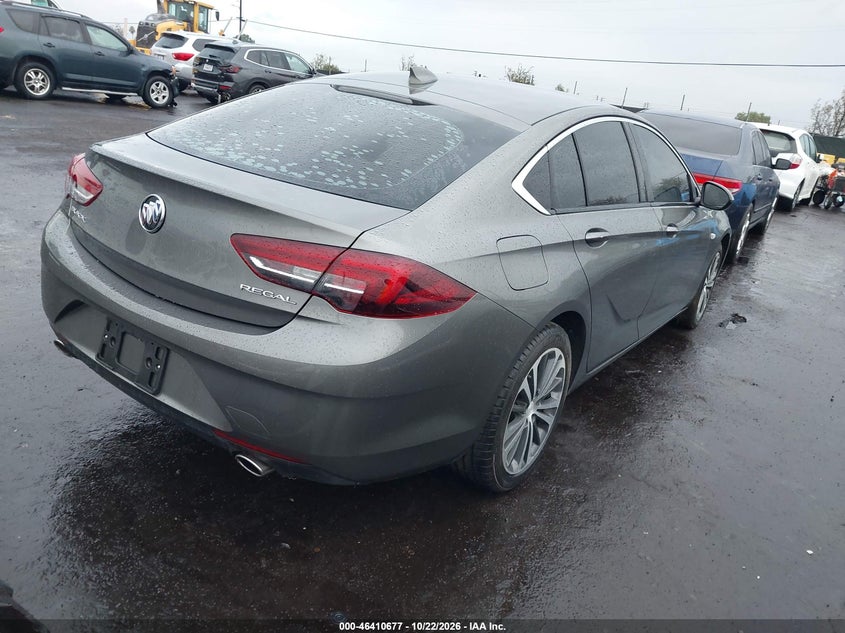 BUICK REGAL SPORTBACK 2018 VIN W04GP6SX2J1145831
