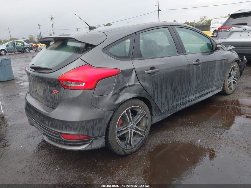 Vin: 1fadp3l90fl341856, lot: 46911065, ford focus st 20154