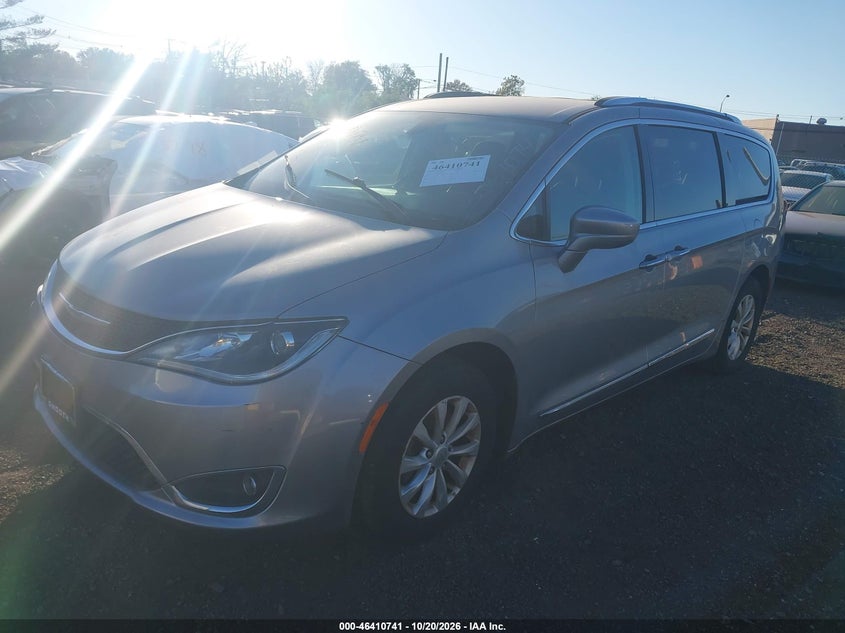 Vin: 2c4rc1bg5kr681148, lot: 46911099, chrysler pacifica touring l 20192