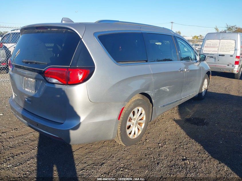 Vin: 2c4rc1bg5kr681148, lot: 46911099, chrysler pacifica touring l 20194