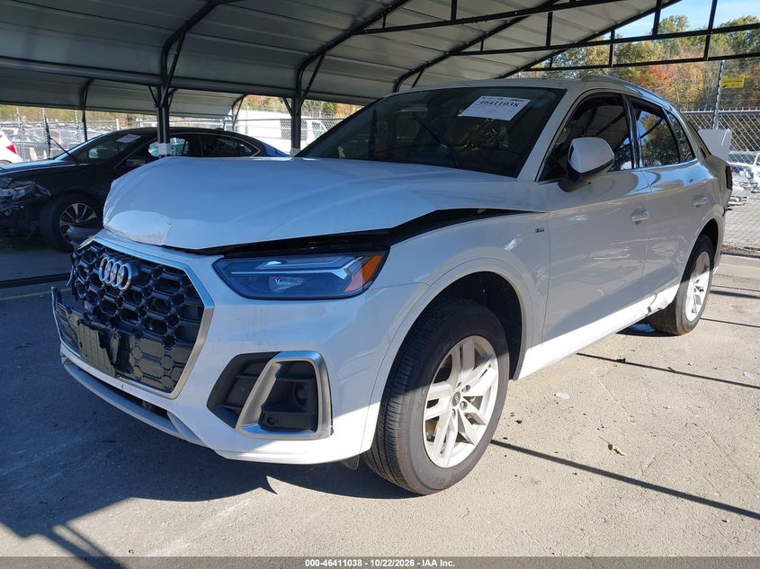 2023 Audi Q5 Premium 45 Tfsi S Line Quattro, Front & Rear, IAAI, VIN WA1GAAFYXP2123702 — photo 2