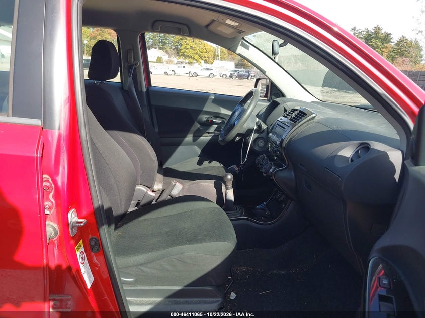 2009 SCION XD · Фото 5
