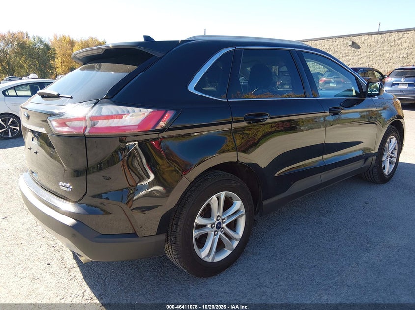 2019 FORD EDGE SEL · Photo 4