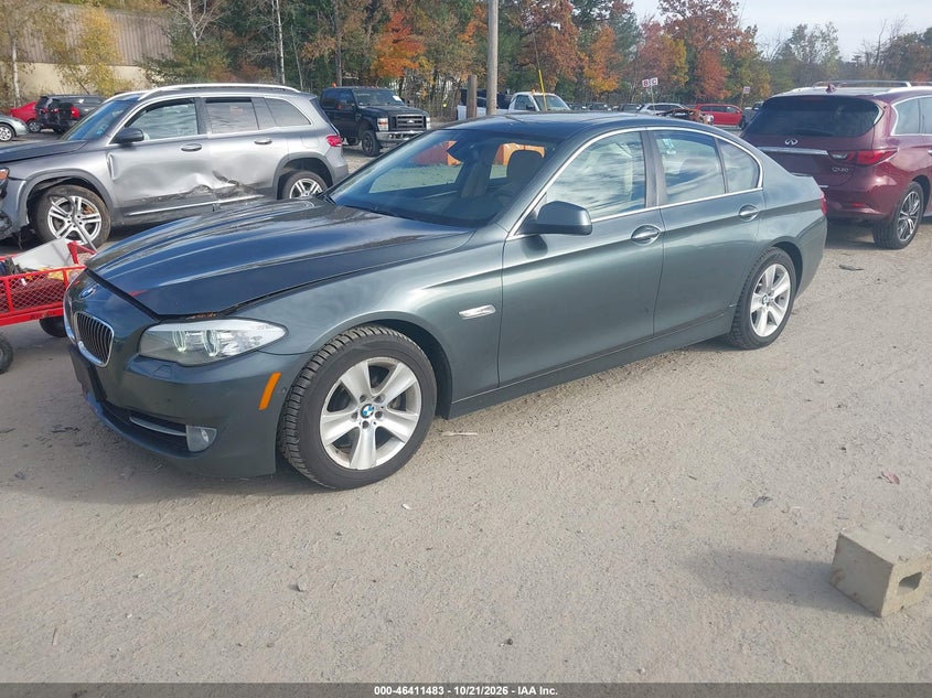2013 BMW 528I XDRIVE · Фото 2