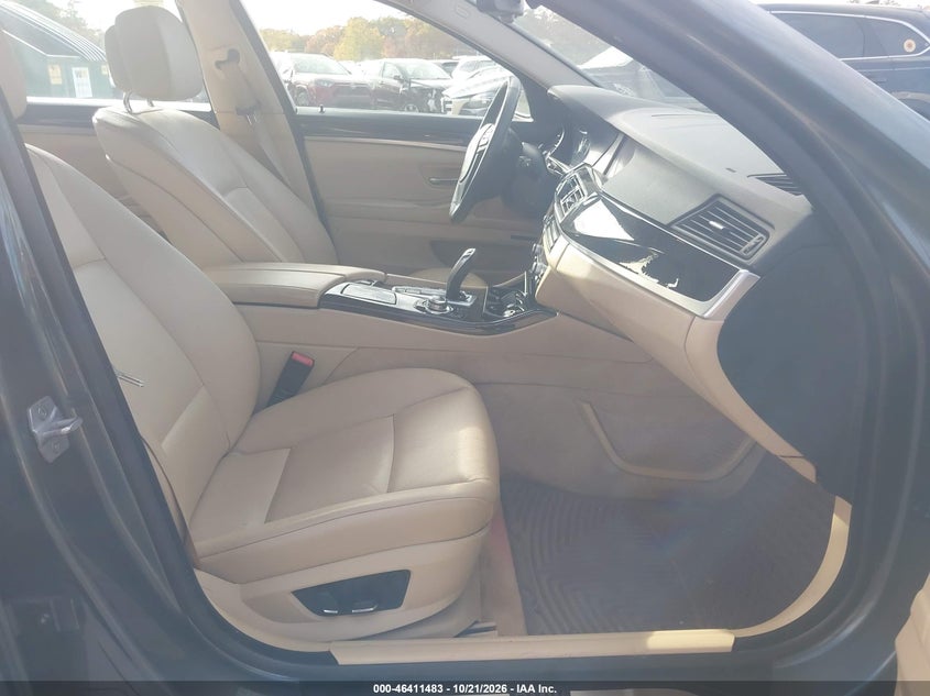 2013 BMW 528I XDRIVE · Фото 5